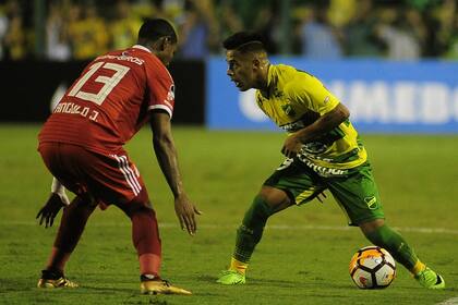 Defensa debuta en la Sudamericana