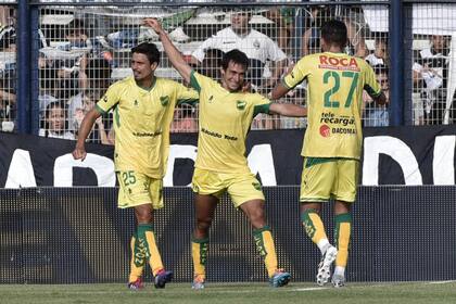 Defensa festejó en el Bosque y le ganó a Gimnasia