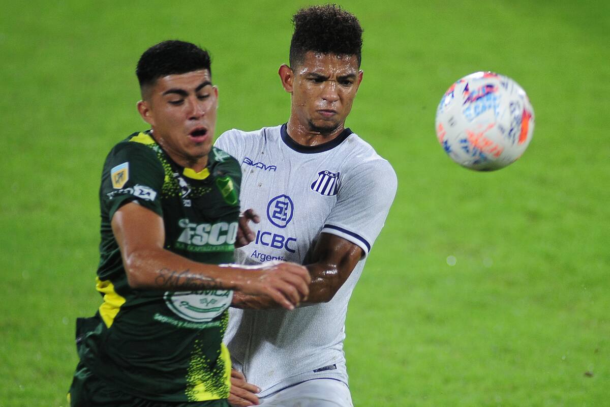 Defensa vs. Talleres, en Florencio Varela.