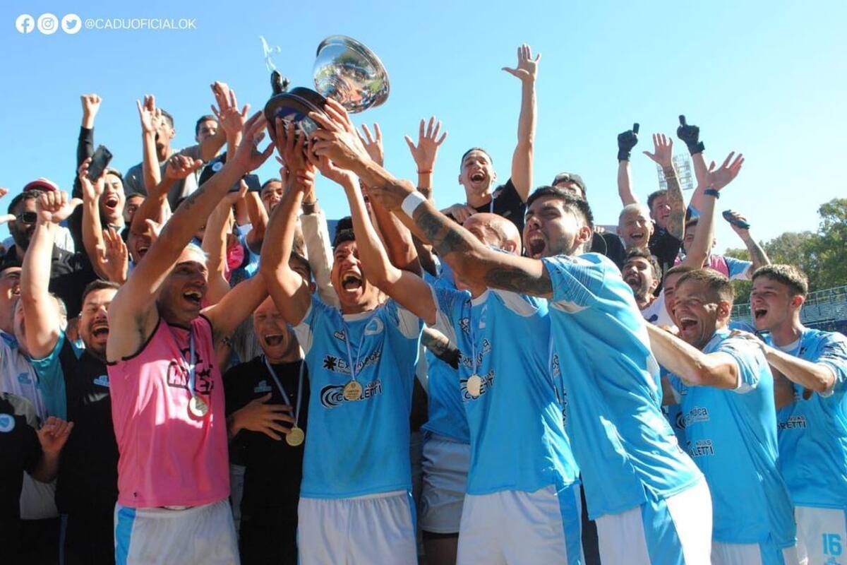 Defensores Unidos de Zárate debutará en la segunda categoría del fútbol argentino
