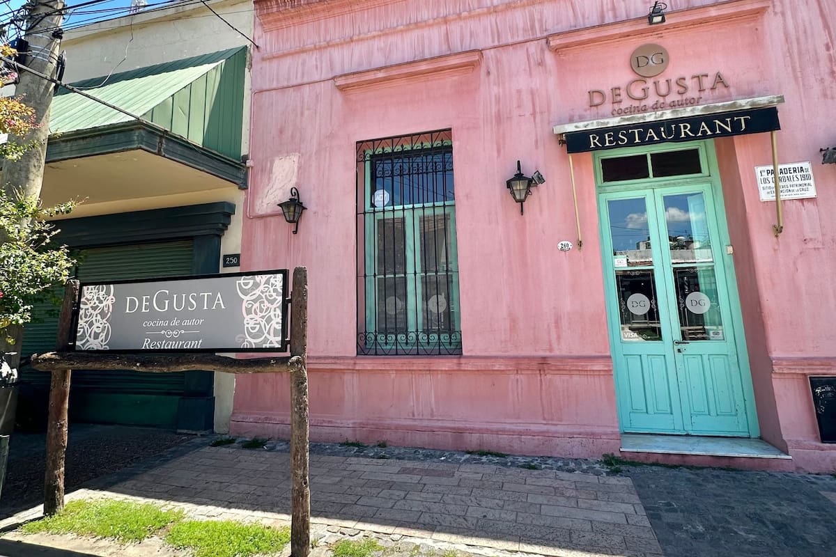 DeGusta funciona donde se abrió la primera panadería del pueblo