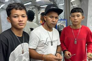 Los hermanos adolescentes que perdieron a su madre en el sismo de Venezuela y ahora sufrieron el de Colombia