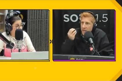 "Dejame hablar, la puta madre, te voy a tirar con el teléfono celular", amenazó el periodista a su compañera