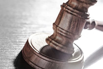 Dejarían en la calle a un hombre por no pagar la cuota alimentaria de su hijo