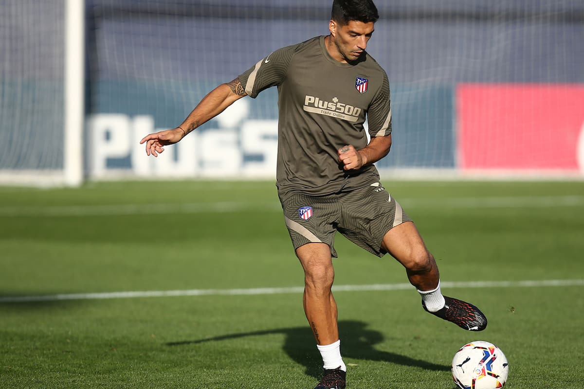 Del adiós a Barcelona al debut en Atlético: los tres días más intensos de Luis Suárez