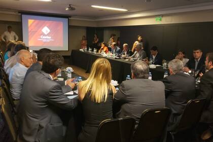 Del encuentro participaron legisladores de todos los bloques