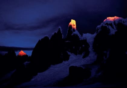 Del libro "La mirada propicia", de Rodolfo Medina. Patagonia y Cordillera de los Andes