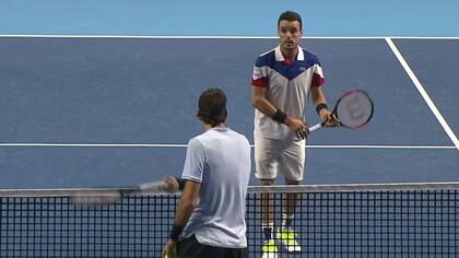 Del Potro, enojado, le fue a pedir explicaciones al español