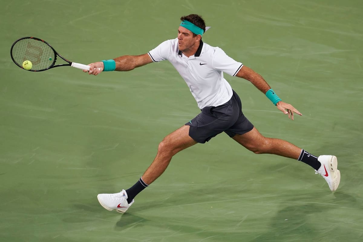 Del Potro y un drive en el partido ante Goffin