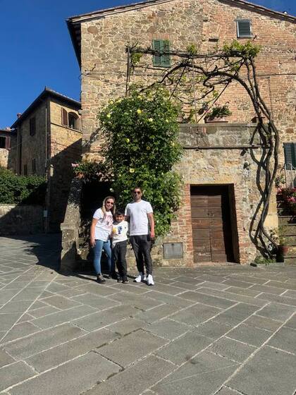 Del Río vivía junto a su esposa e hijo en Italia.