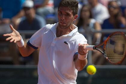 Delbonis, en acción ante Brasil