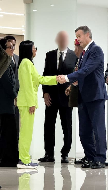 Delcy Rodríguez junto al jefe de la CIA,
John Ratcliffe, en Caracas.