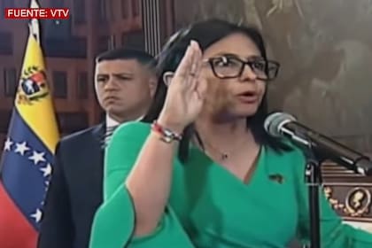 Delcy Rodríguez jura como presidenta interina de Venezuela tras la captura de Nicolás Maduro. Fuente: Youtube