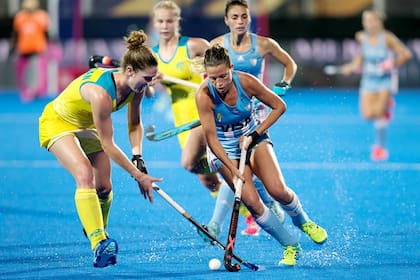 Delfina Merino, distinguida mejor jugadora del mundo por la FIH y capitana de las Leonas