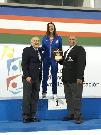 Delfina Pignatiello en uno de sus tres primeros lugares