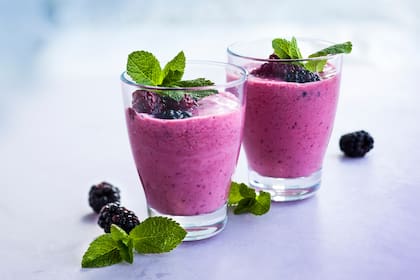 La fruta que es una fuente indirecta de colágeno y tiene efecto antiinflamatorio