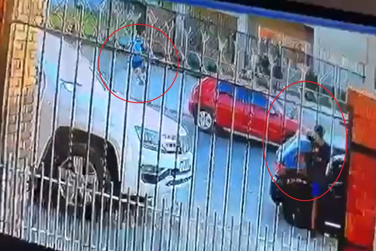 Delinceuntes gatillaron dos veces contra un hombre