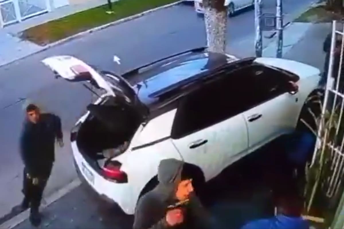 Delincuentes armados tardan menos de 30 segundos para robarle el auto