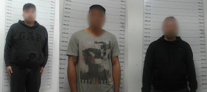 Delincuentes asaltaron esta madrugada una fábrica en Barracas y se montó un operativo para detenerlos