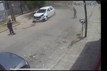 Delincuentes se resistieron a los tiros y lograron escapar de la policía