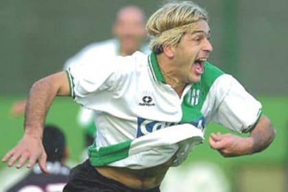 Josemir Lujambio en su etapa como jugador de Banfield
