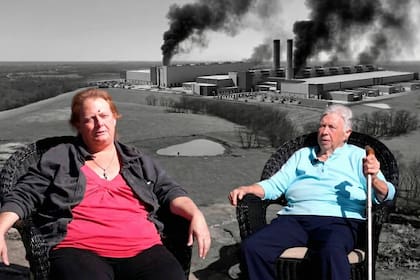 Delsia y su hija Ida se negaron a vender sus campos de Kentucky a una empresa tecnológica que los quiere para establecer centros de datos