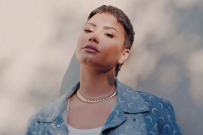 Demi Lovato dio una entrevista a la TV estadounidense y un detalle de la nota provocó una catarata de críticas