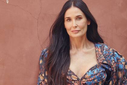 Demi Moore viajó por Italia y sorprendió a varios con su foto en bikini