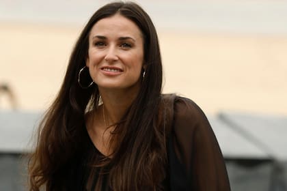 Cuando tenía 15 años, Demi Moore se enteró de que el hombre que la crio como su hija, Danny Guynes, no era su padre biológico