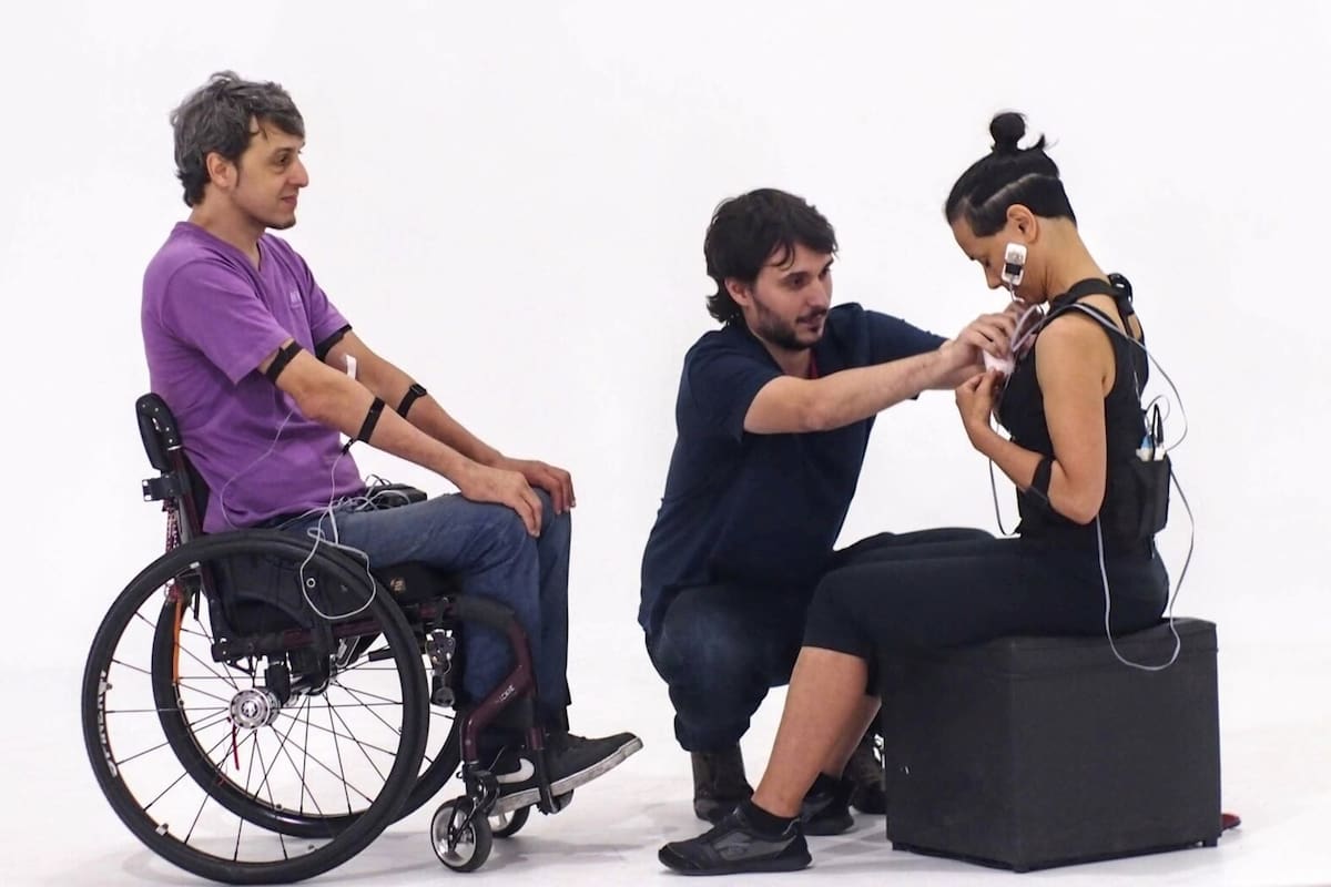 Demian Frontera, Federico Guerrero (investigador del LEICI) y Alejandra Ceriani