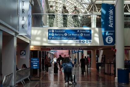 Demócratas consideran la delincuencia un problema grave en EEUU. A su partido se le dificulta aborda