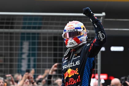 Demoledor en China: Max Verstappen celebró la victoria en el regreso tras cinco años de la Fórmula 1 al gigante asiático, suma cuatro triunfos en cinco grandes premios en el calendario y agregó al circuito de Shanghái a su lista de escenarios en los que dejó un sello