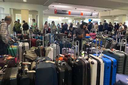 Demoras en vuelos de American Airlines