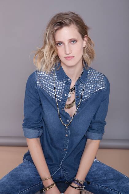 Denim. Rapsodia