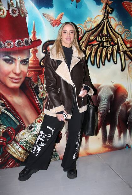 Denisse González concurrió al estreno sin su novio, el ganador de la última edición de GH, el uruguayo Bautista Mascia