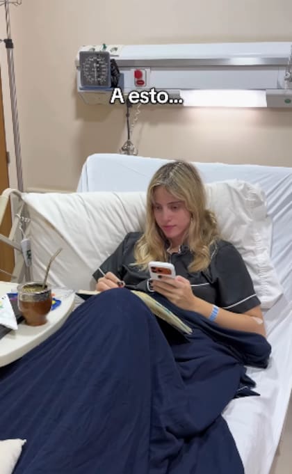 Denisse González debió ser internada luego de que un estudio de rutina advirtiera que tenía bajos niveles de plaquetas (Foto: Instagram @denisse_belen_gonzalez)