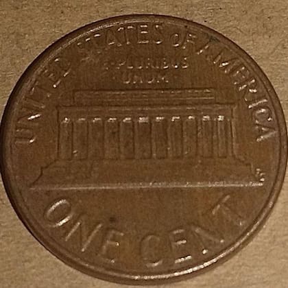 Dentro del mundo de la numismática, la evaluación del valor de una pieza se basa en un análisis minucioso de sus imperfecciones (Archivo)