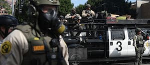 ICE en California: denuncian cientos de detenciones de inmigrantes por operativo masivo en octubre 2026