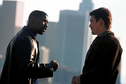 Denzel Washington y Ethan Hawke en Día de entrenamiento, de Antoine Fuqua