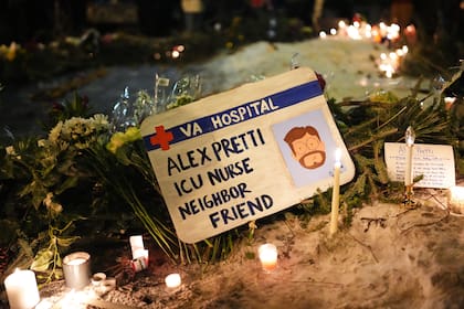 Departamento de Justicia de EE. UU. abre investigación por la muerte de Alex Pretti