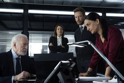 Departure, serie que se puede ver en Paramount+