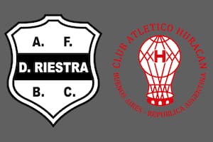 Deportivo Riestra y Huracán disputaron uno de los encuentros de la jornada del fútbol argentino