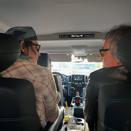 Depp y Corcho Rodríguez, bajo la mirada de Verónica Lozano