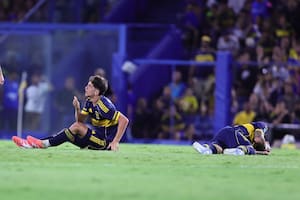 Derrumbado, como Tomás Belmonte y Ayrton Costa en esta situación, está Boca, en lo técnico y lo anímico; no pasó de un otro 0-0 en la Bombonera, donde Racing dejó la impresión de que si se hubiera animado, habría ganado.