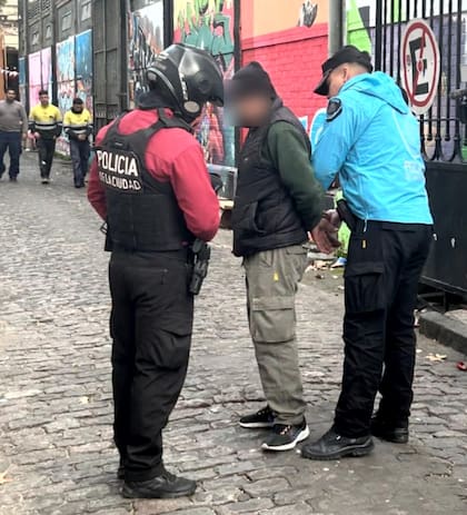 Desalojan un predio tomado por una cooperativa de Grabois