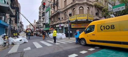Desalojaron un edificio en Balvanera porque, según dijeron las autoridades porteñas, había recibido más de 40 denuncias por hechos de inseguridad