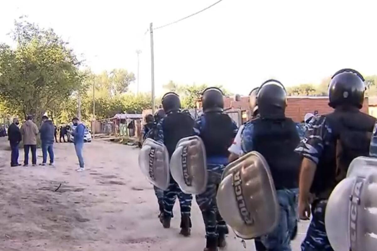 Desalojo en un terreno en Escobar