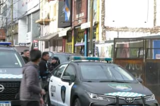 Ordenan desalojar una sinagoga en Flores y fieles resisten adentro