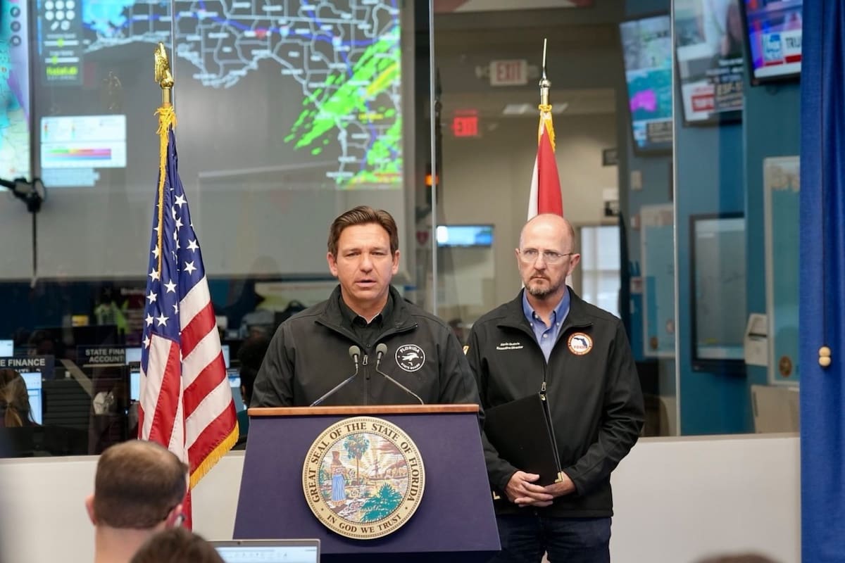 DeSantis hace un llamado a través de sus redes sociales a que los estados y los locales ayuden a la aplicación de la ley migratoria en el interior