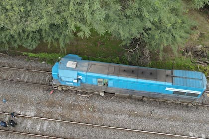 Vista de la locomotora de una de las formaciones que estuvo involucrada en el accidente